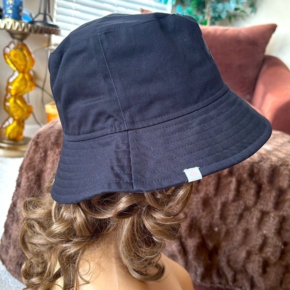 Brand New Kate Spade Black Logo Bucket Hat Pink Lining Classic Preppy main image 12